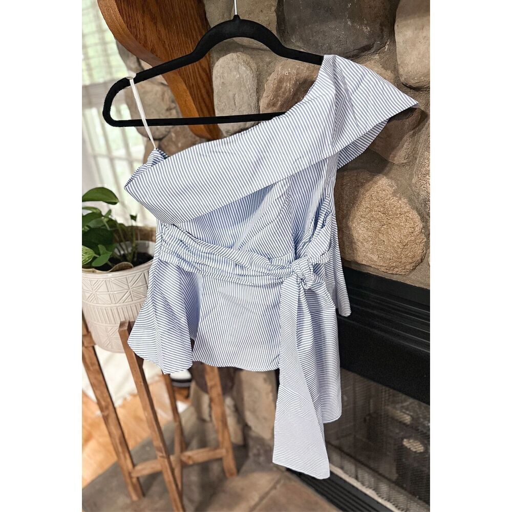 One shoulder sailor top